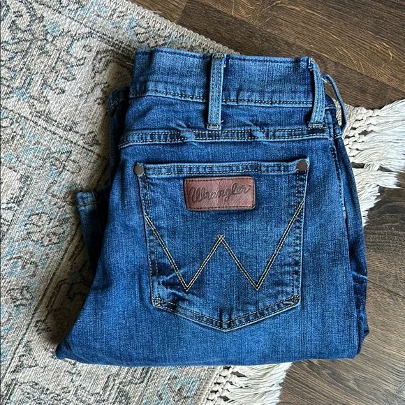 30x34 Wrangler Retro Slim Boot Jeans - Picture 1 of 4